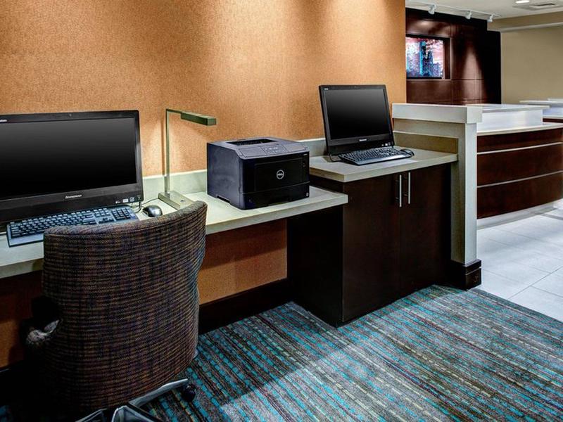 12AFB6C58D776BF0A48E5E1DDAEC19BA