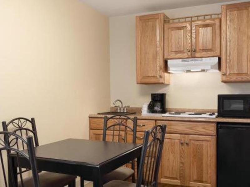 DDB7A6D057CA4266EB31CA8E143CE34E