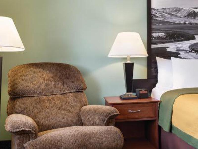 81A4CA9545A95A767833F0D10659C92D