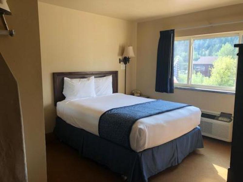 C7BA29395D7D44162E94488DF8DF4244