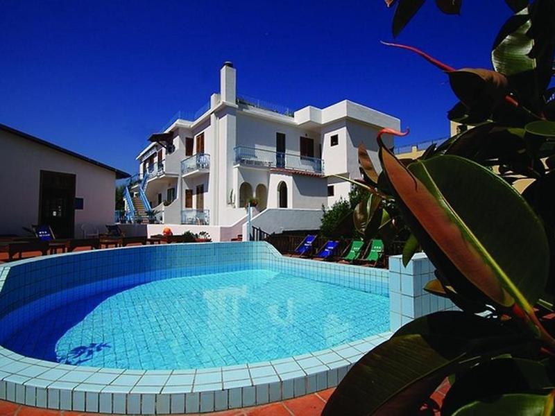 CB16EDAC50E8F2596CE785DC1AC96E9E