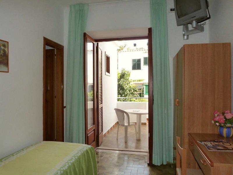 E0689CDD3EB93BFCC587D208CF2B4679