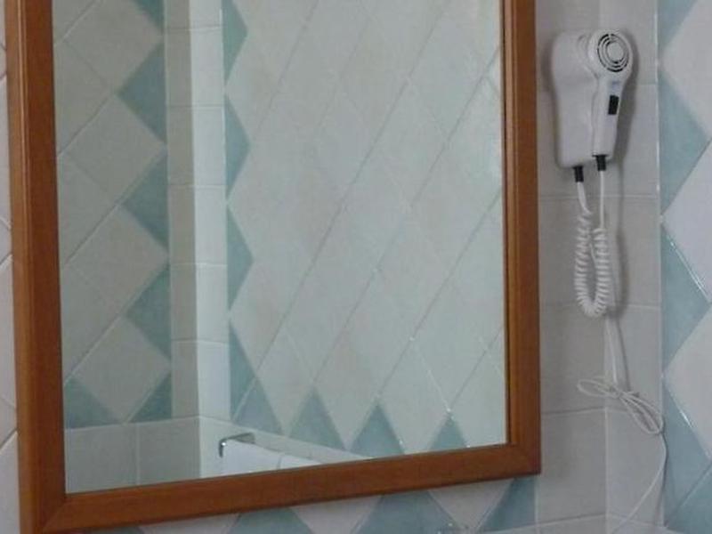 2A23CAAF63DF21E7729E66A6E3BE76A6