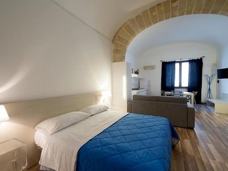 640E6D67068A11F7E5594F5E19839FAA