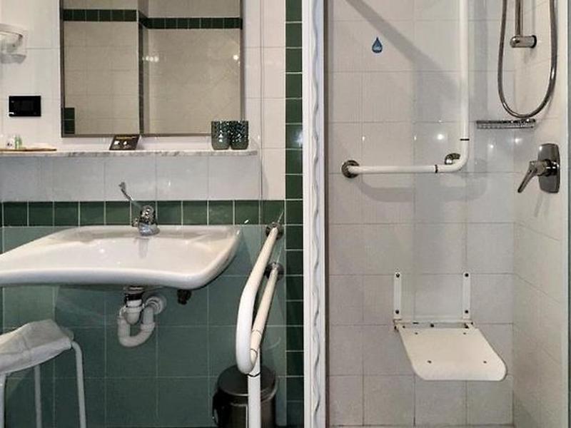 B87BE04A6DF19FCF331EA43A6D53DD5E