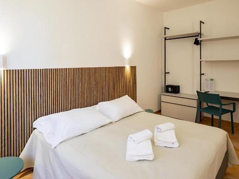 52F04EC0112969A04B923FB8FB240EC9