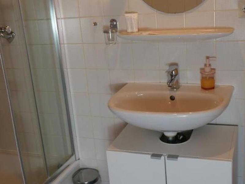 7EBC29D79A4A4D517F53D00FAD10FF29