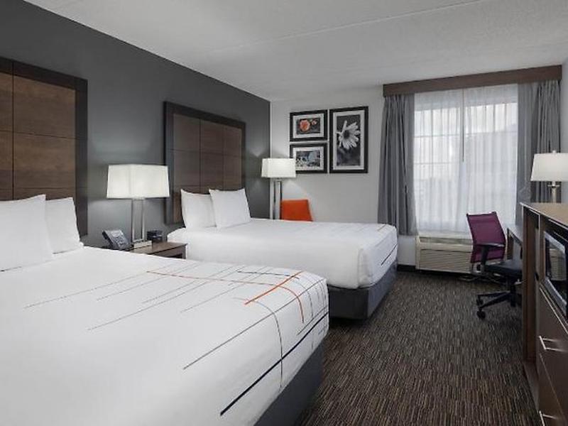 334B24C5F95CD7A4E18DE696BBB9B79E