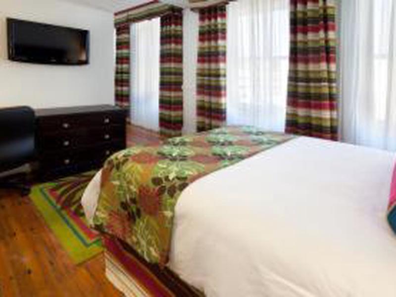 80CACC53BA293E98BAB1E5874E865FFA