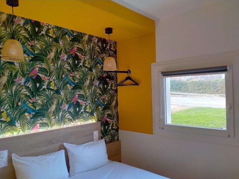 49308157A7261B0F9A18FEA8ED628BD3