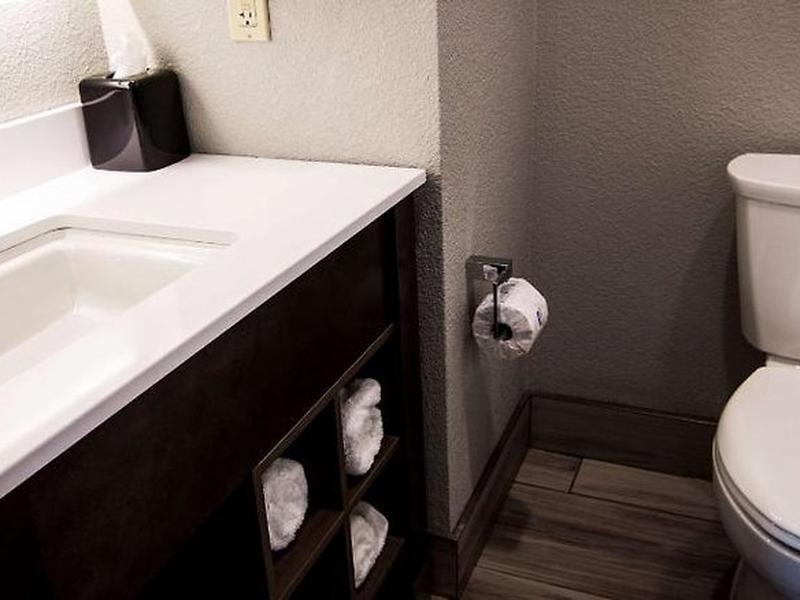 B757354F013820F9AFBC07E154472158