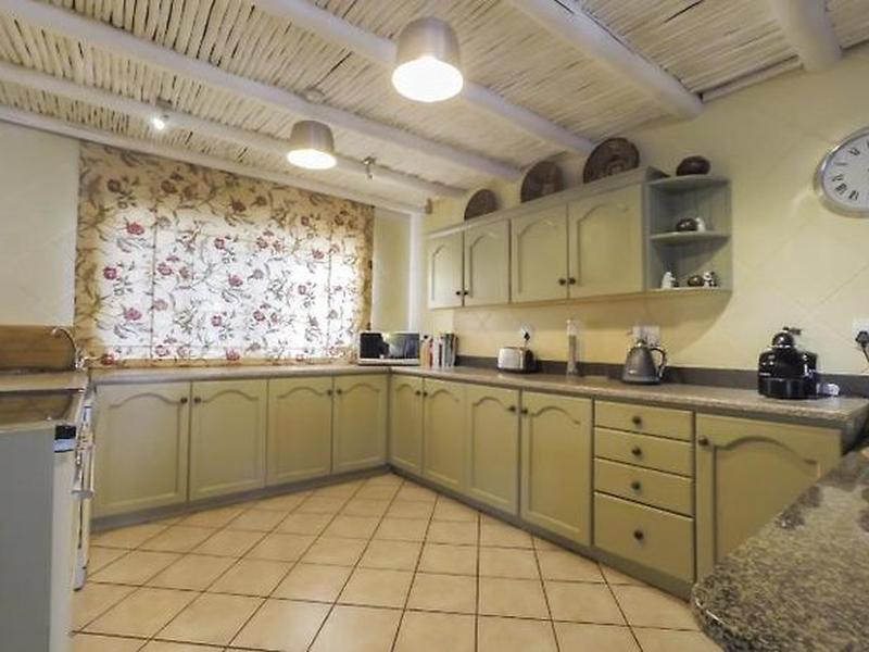 803202C373E062AAD556A25C88C7F100