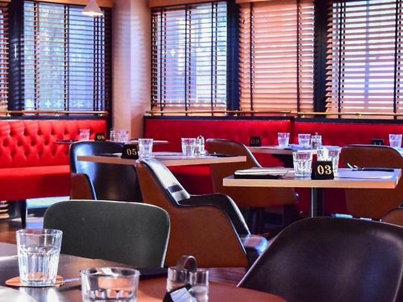 566EEF2F26963DEE49824F34AA55B7F4