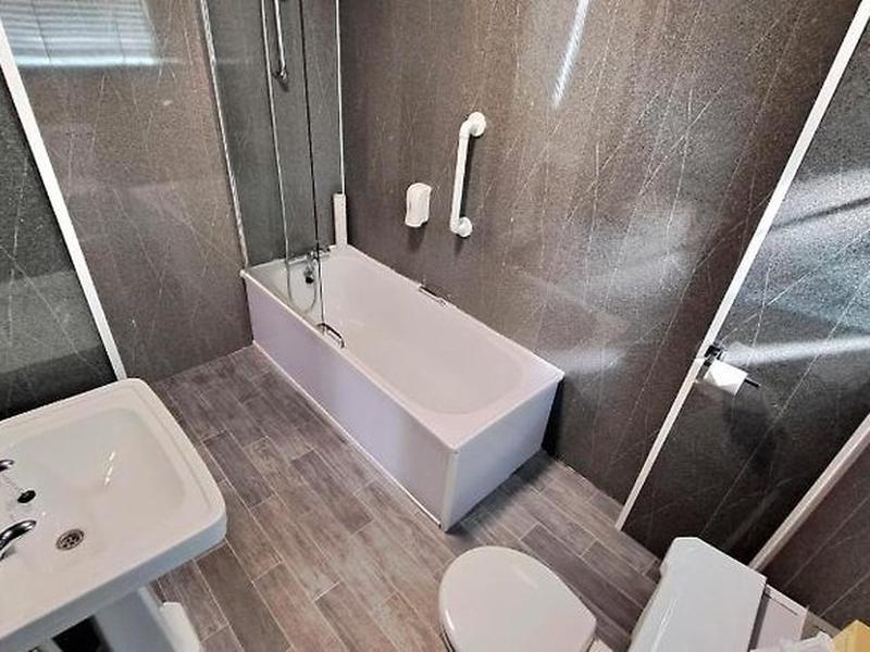 1CF40D9648C84D582D8B55AB4E30F862