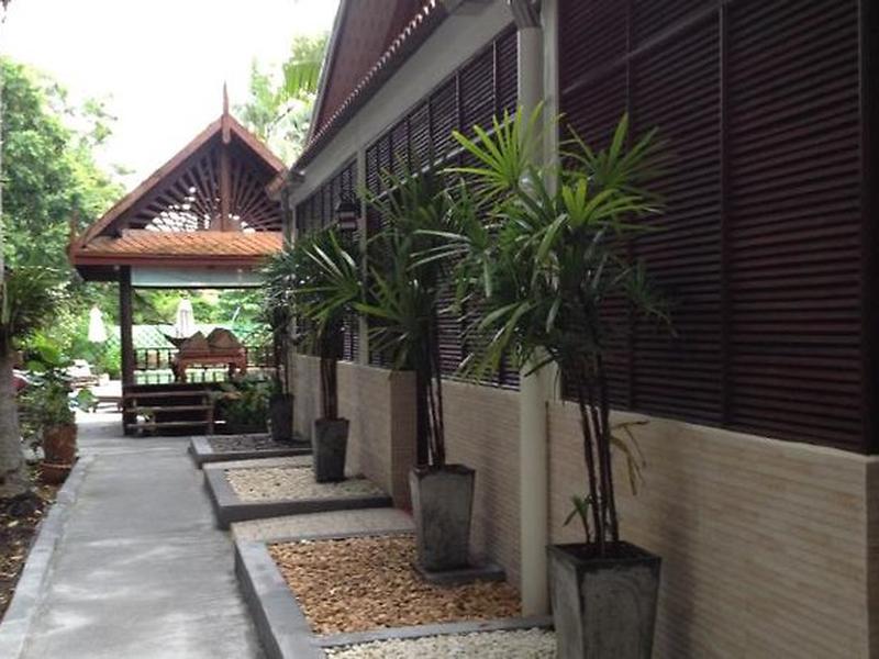 355597D5D93B92AEB9DF4977DC0601ED