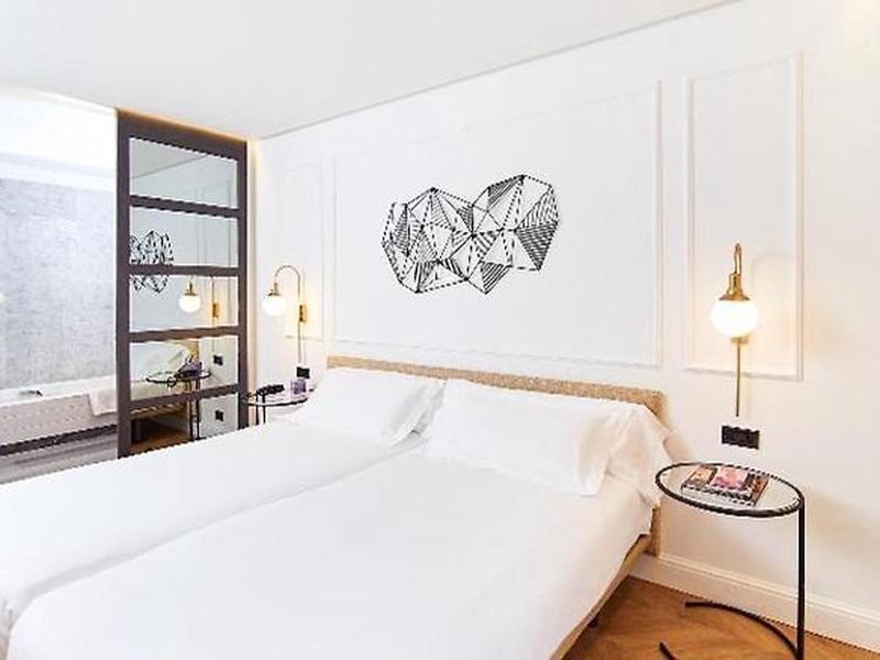 F6366F4AA6CE2AB9988A22D49BCA87F2