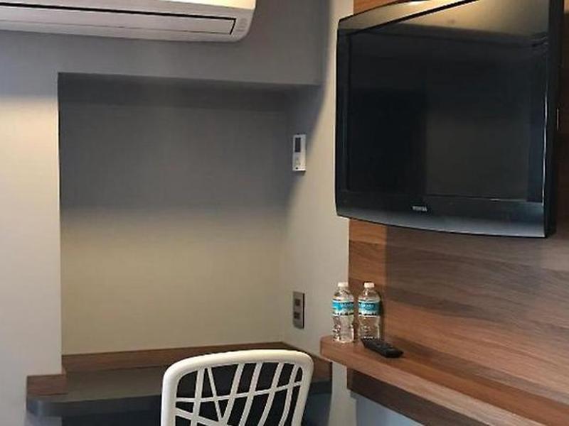 6A8049A0B650E5990B50EC0E457FECC9