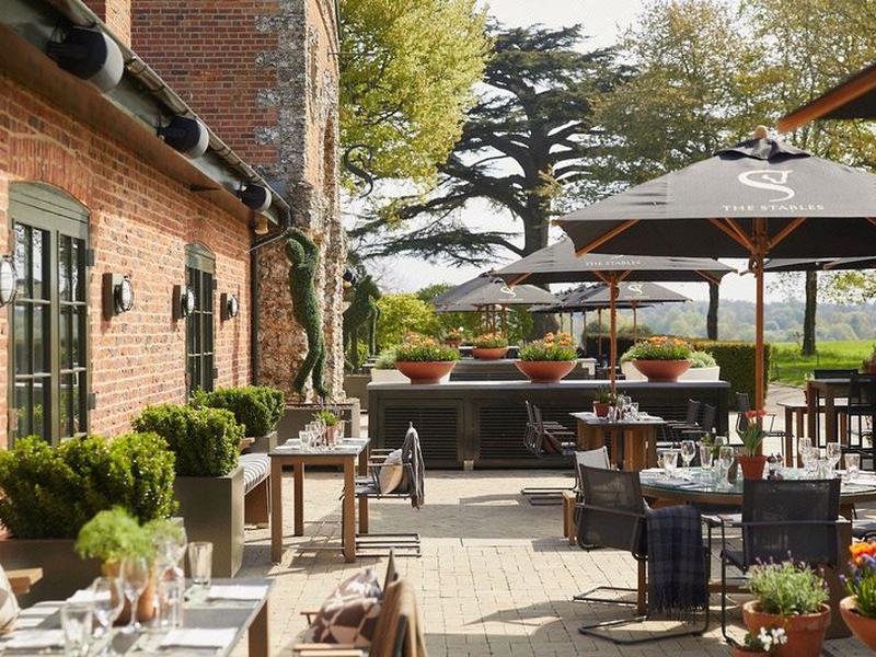 17B3E2329E693E82018FC47C7C4BC04D