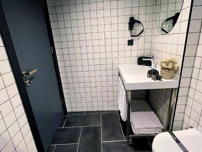 3EE6D076F6CBD9EA1B68E13820AA2661