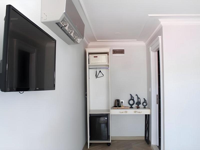 643CED7D1AC84AC3D0154168BB030C91