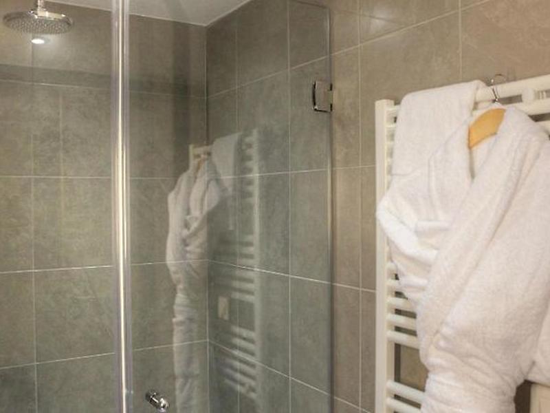 D4232326732F2D42A9519E2771EEAA0F