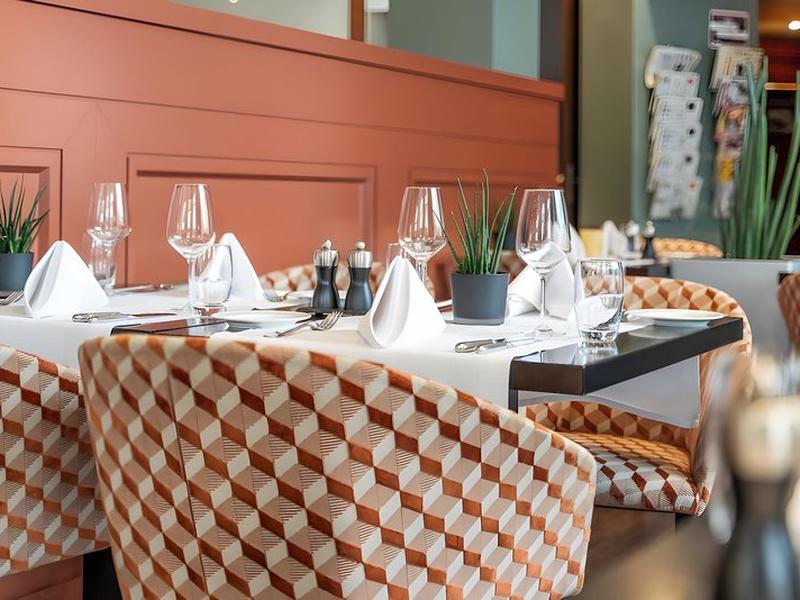 C7A88592F1B0173BA6E4BB42BBDEDDD1