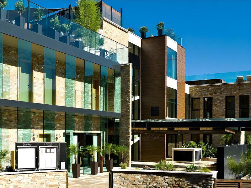 63A56188458939CF4C730B651F4A0551