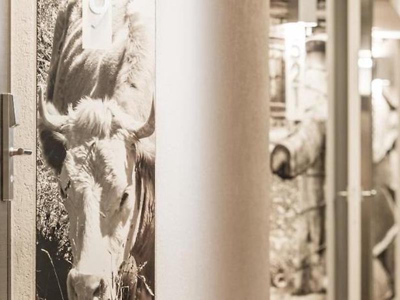 1538927FBA5B7C461FF1EFC22AE28C3F