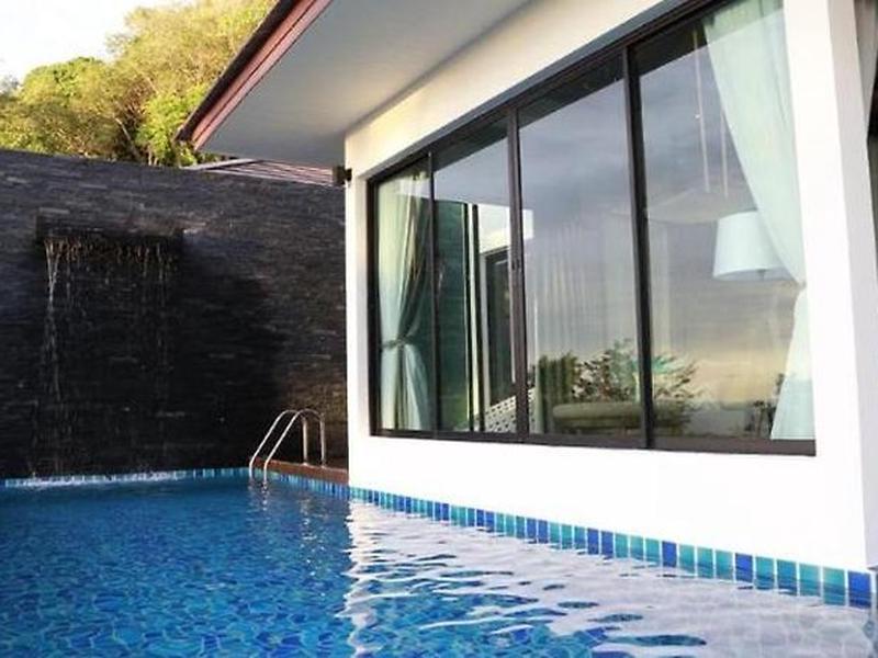 4CE2BDD2B747DD94172F73F93AF7EB3C