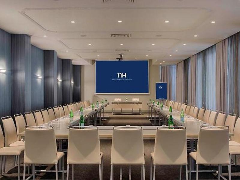 CFC5C8530AFACC696A2B28FBFA693635