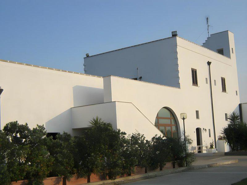 1700C223E63D4BB4D7B04E6C5B40EB51