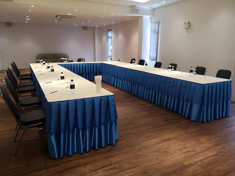 E288D69534D5D07F62F470F5444E7EAA