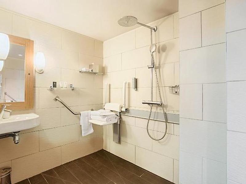 E115A25ED7838FC13C9C55B1CB159E4B