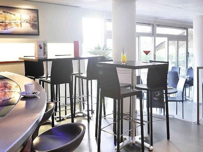 77D1E541EF070EFE607033BE54A06657