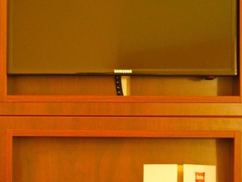 FDF561ABE1169AC3B7C68297A7226E78