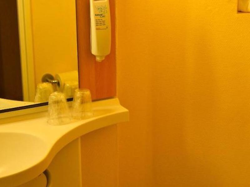 78058E1B8B3D3D36C186CA6F4B4B71D8