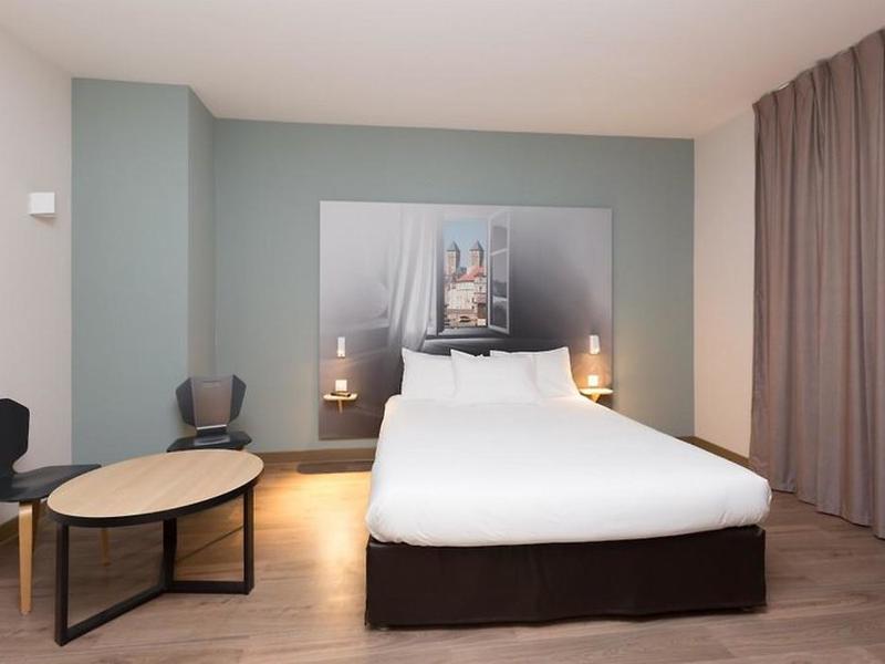 3D99FBBD1F18A73C7C795702369AFADF