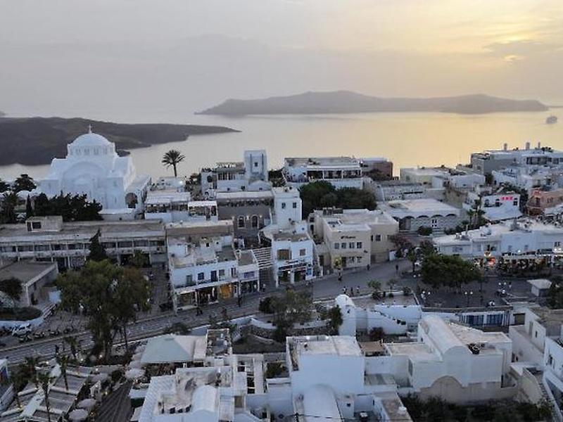 6155F8F3F9C4F1359D3CF8D2F4D83440