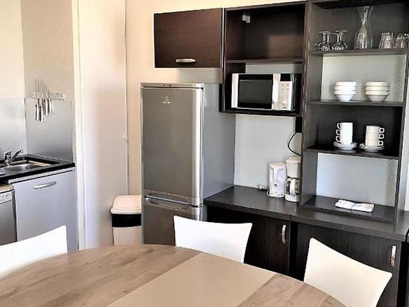 14CA4C7BA62151E1E2AC21F4945772A5