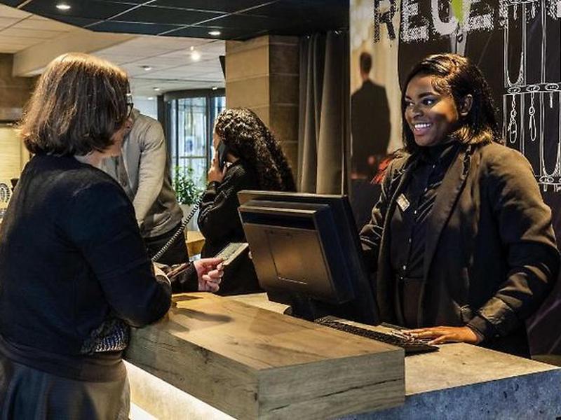 F597766C43A0867EFFEEE0724F65B309