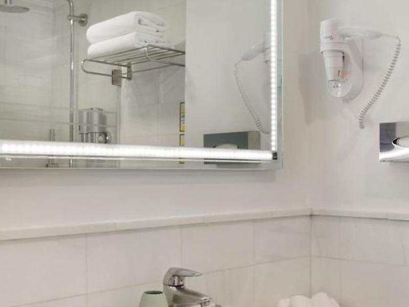 C0A2B214CF1658770EE4B05FD6E2897B