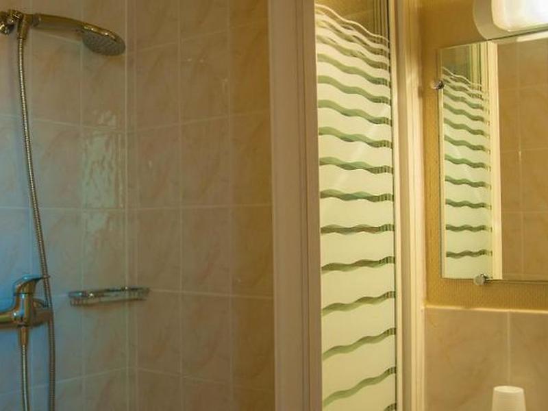 2489BD619F42BB84F8A51FBF913FE3FB