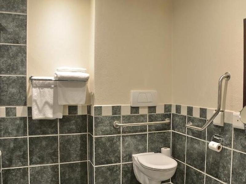 40FB060CB3FA91EBEDED766C188994C3