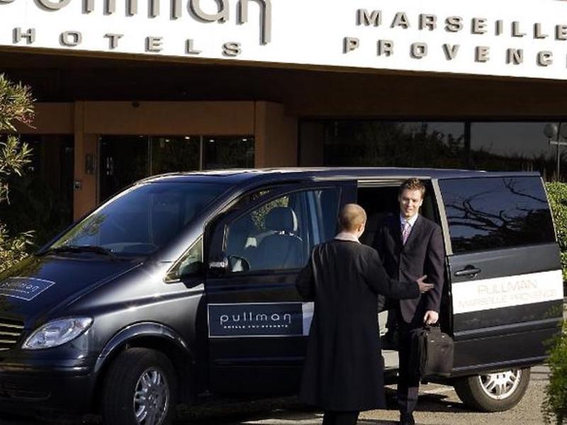 214F5E033CE19EC1004FF59557FA9C5A