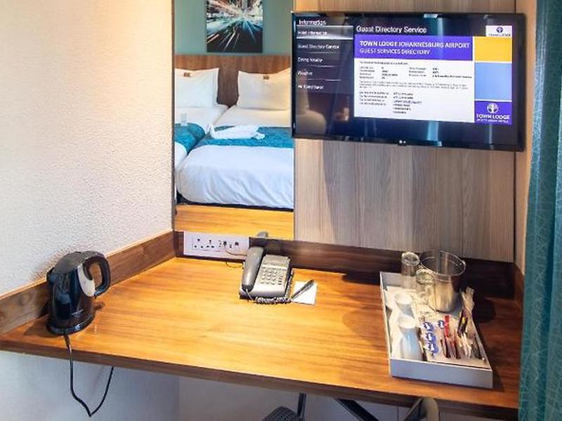 2B133817ECC9D5C079F99E6BCE5C1989