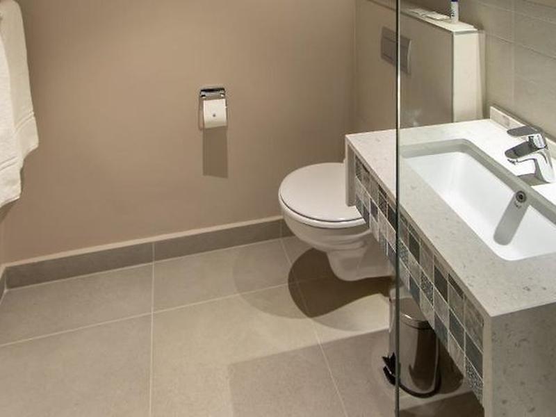 D88029564EB77981AD39E59B6D6BA6F8