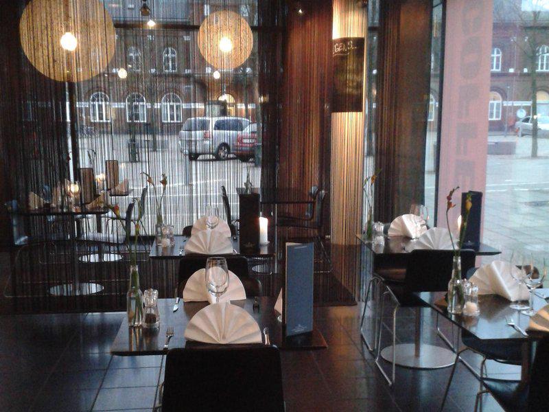 33A32A6F0B9D022456C97F524B1113E8