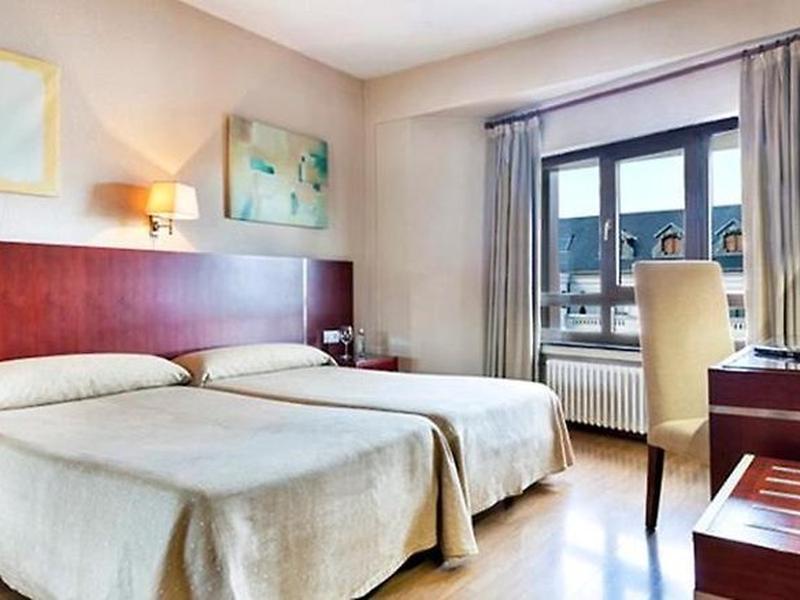 09FABB29831035F5FBBCA50C352DD21C