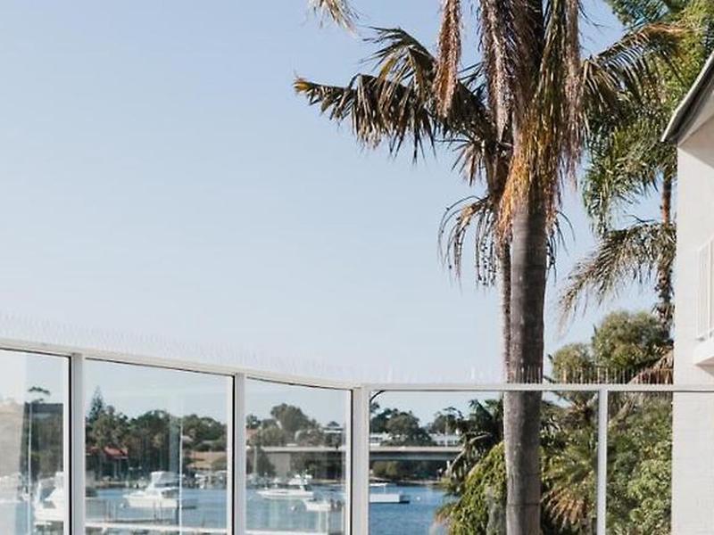 B7F77A6CDD830621B8FCC85E0F6192F8