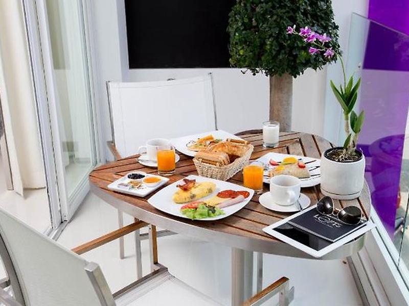 6BB17FC142FD8B837C6E194C5C13B096